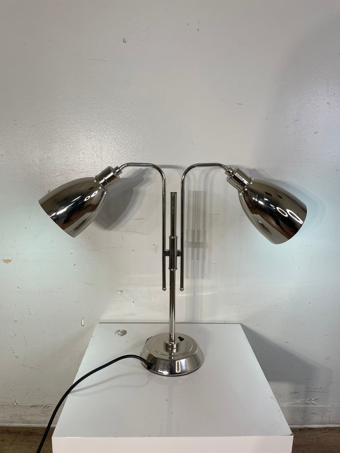 Stainless Steel Double Lamp w/Outlet