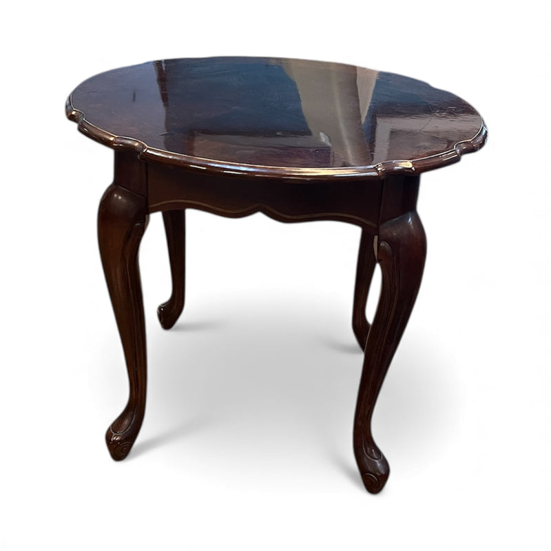 Walnut Round Side Table With Cabriole Legs