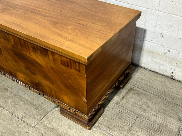 Lane AltaVista Cedar Chest