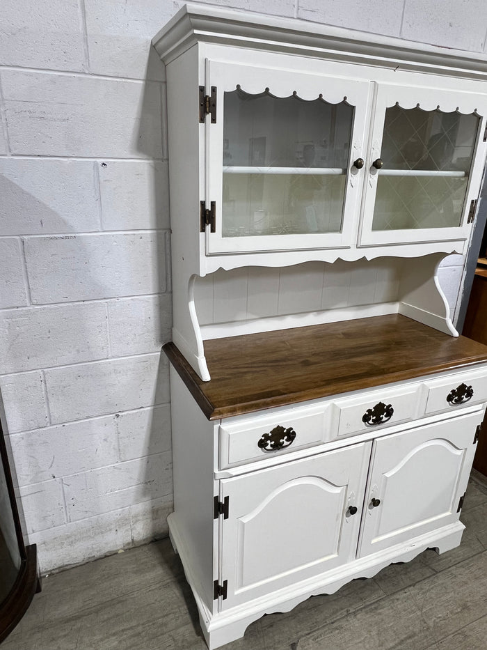 Homestead Country Hutch