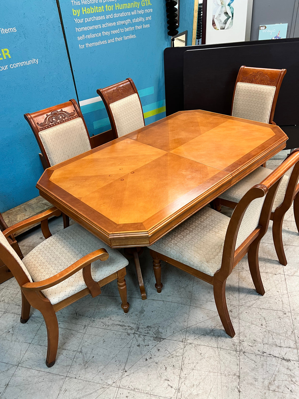 Dining Table and Chairs Set