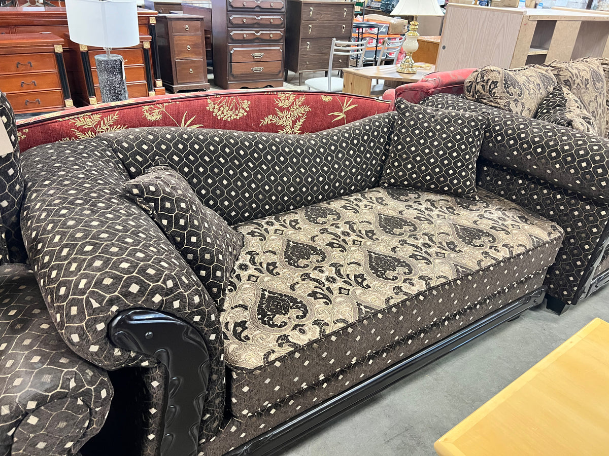 Patterned Lounger