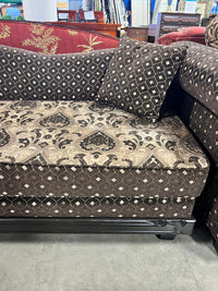 Patterned Lounger