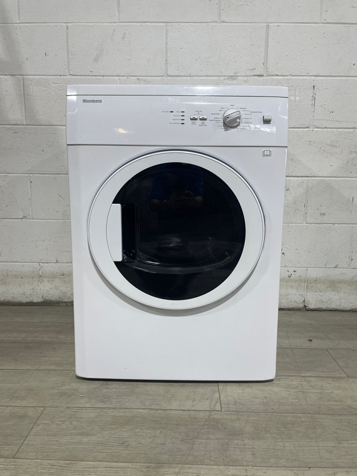 Blomberg 24" Electric Dryer