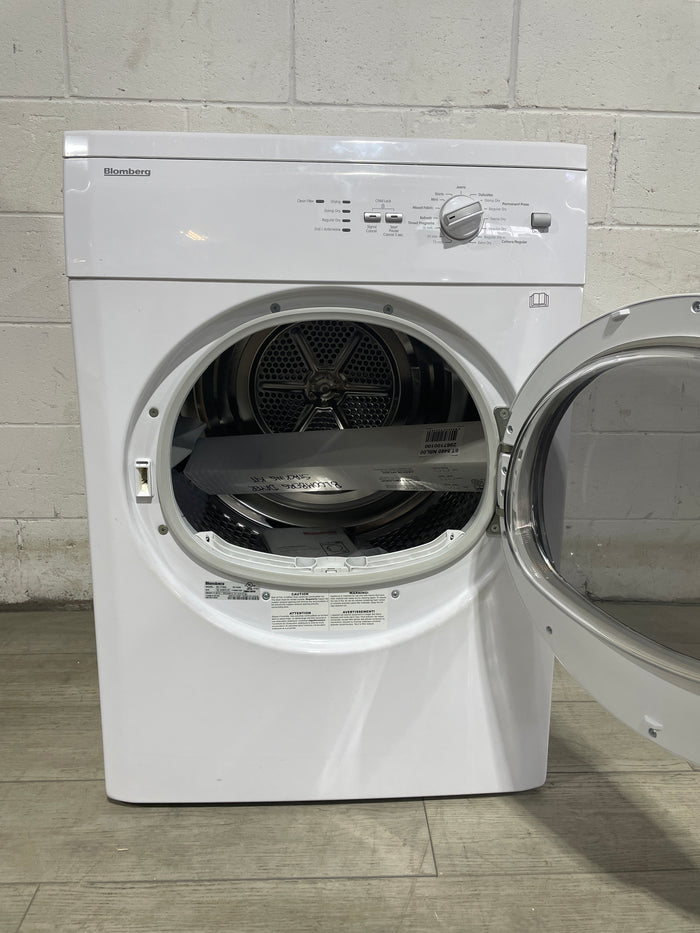 Blomberg 24" Electric Dryer