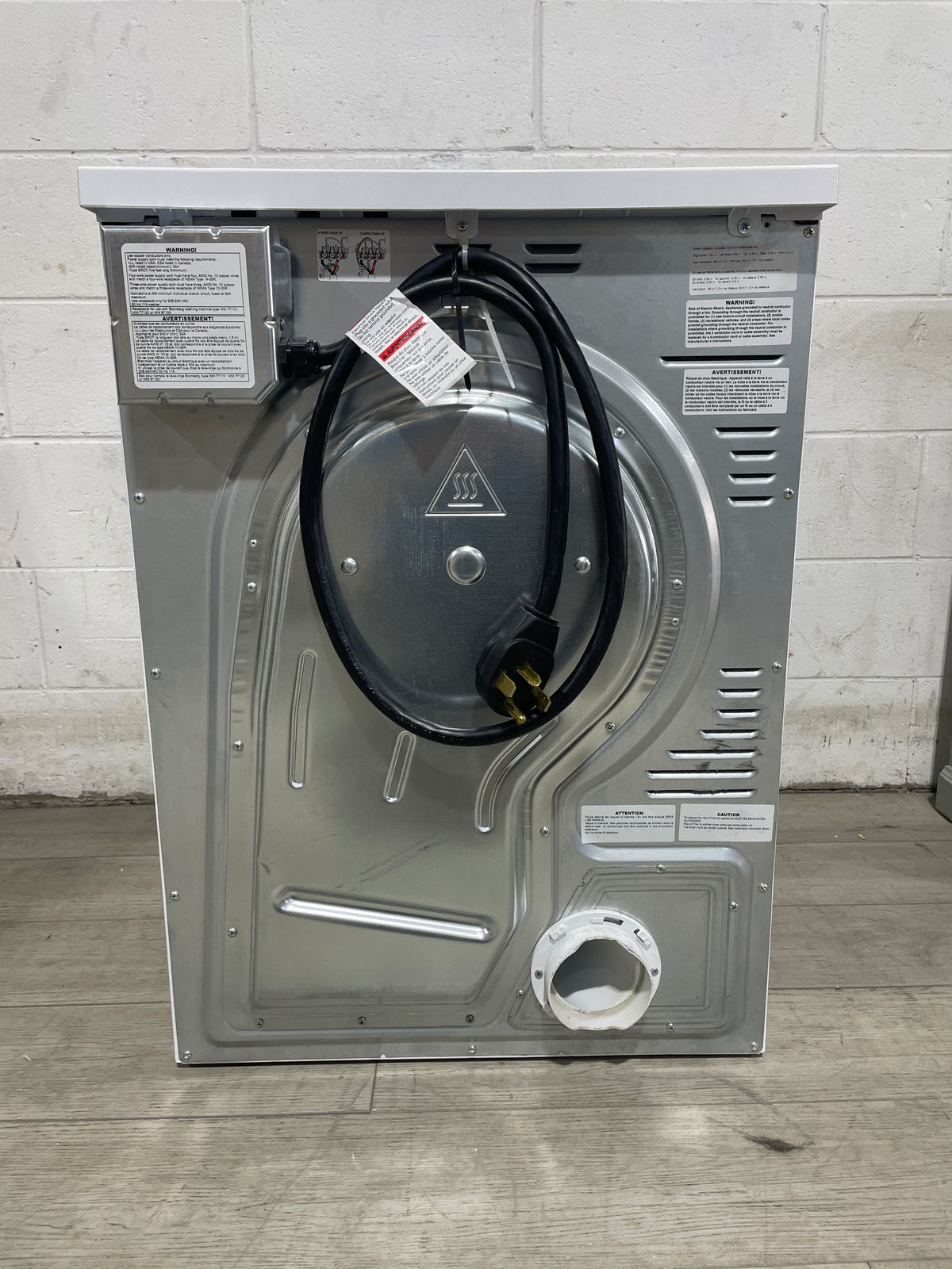 Blomberg 24" Electric Dryer