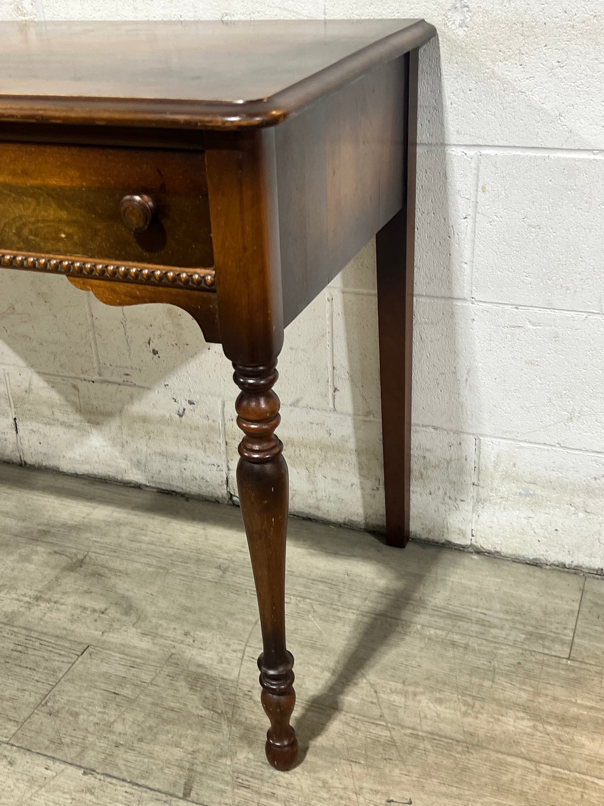 Traditional Wood Accent Desk