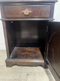 Thomasville Nightstand