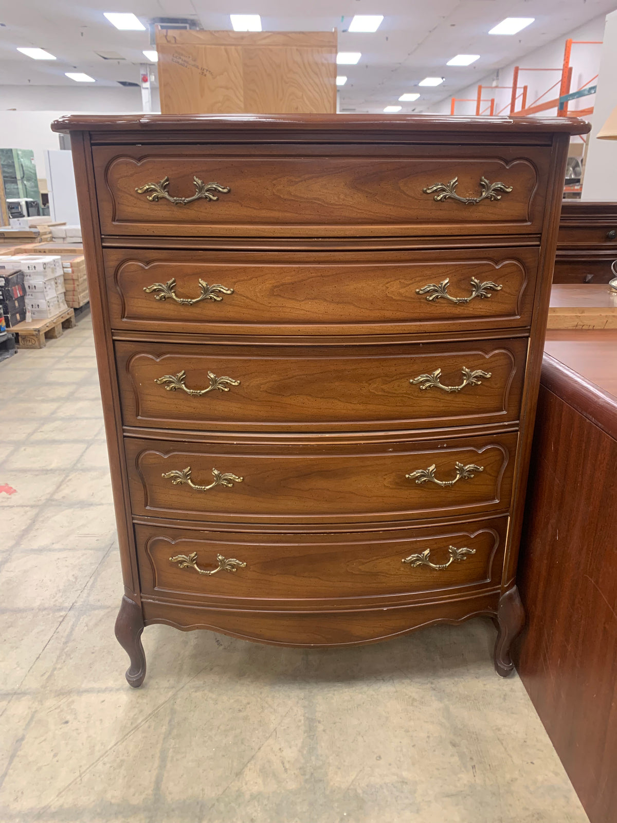 Tall Boy Dresser With 5 Drawers