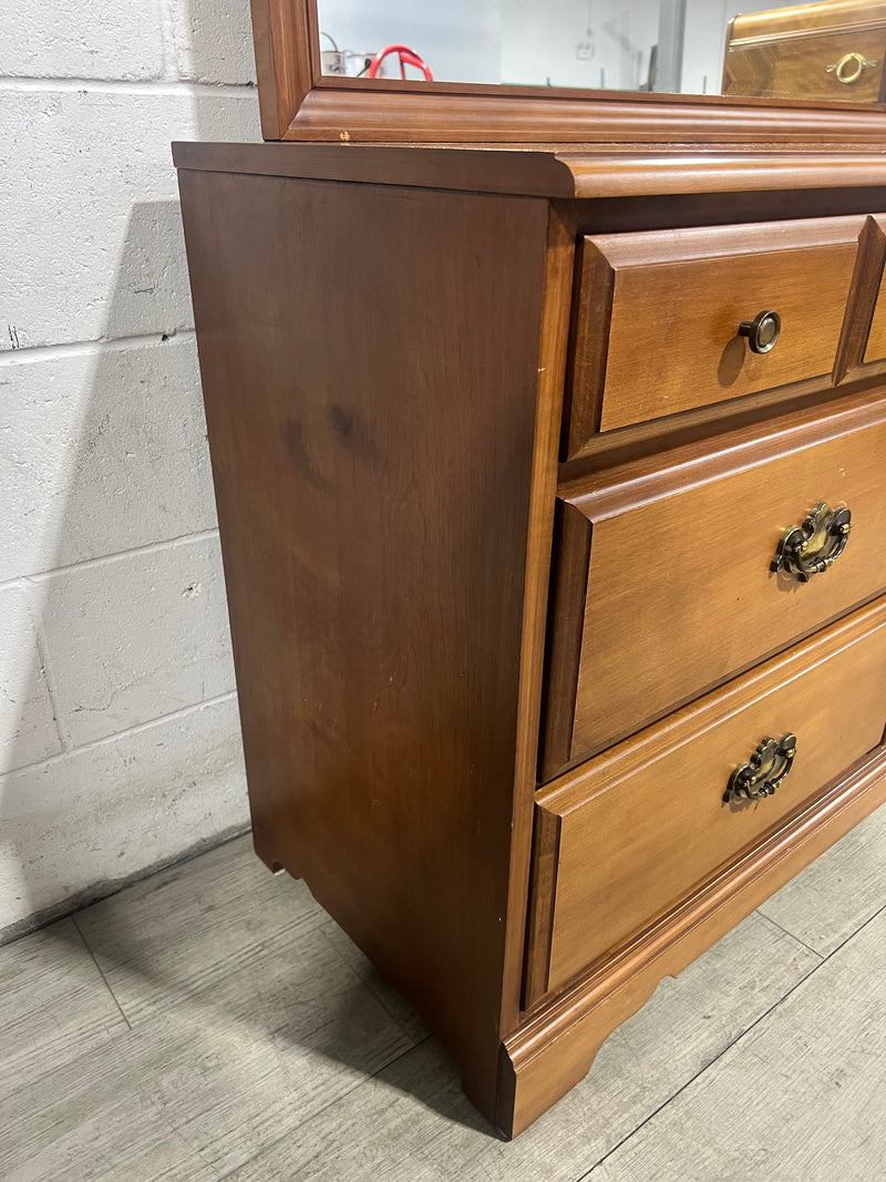Traditional Maple Dresser With Mirror
