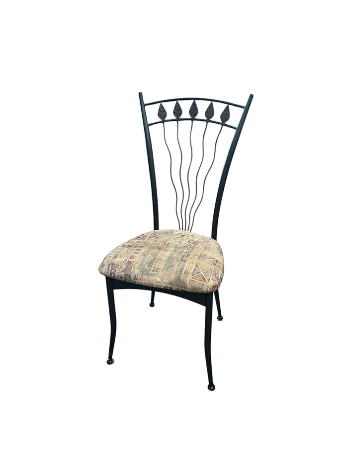 Oak Tone Dining Set w/ Leaf Design Chairs