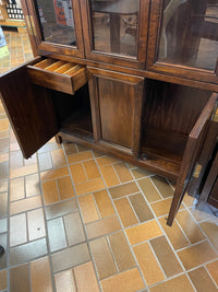 Dark Wood 1-Piece Hutch