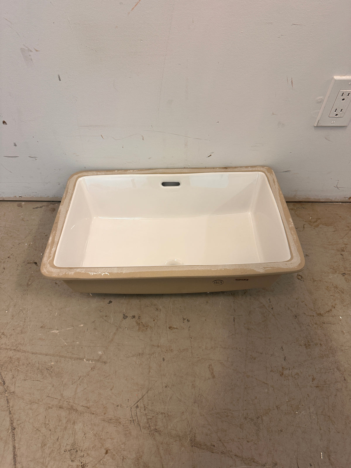 Collette Rectangular Undermount Sink - 4220CIY