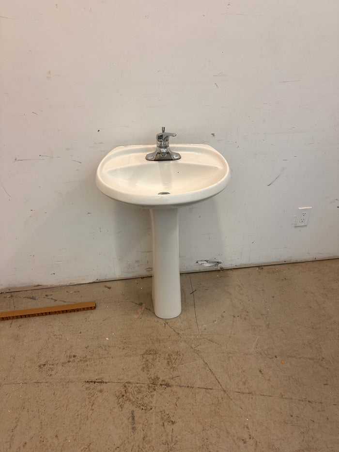 White Peta stool sink w/ base