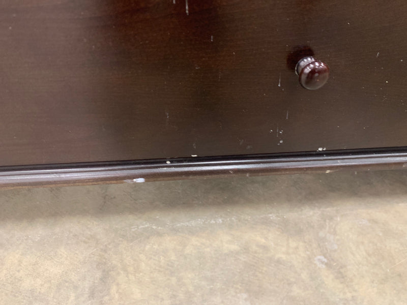 Mahogany 5 Drawer Dresser With Wooden Handles And Mirror