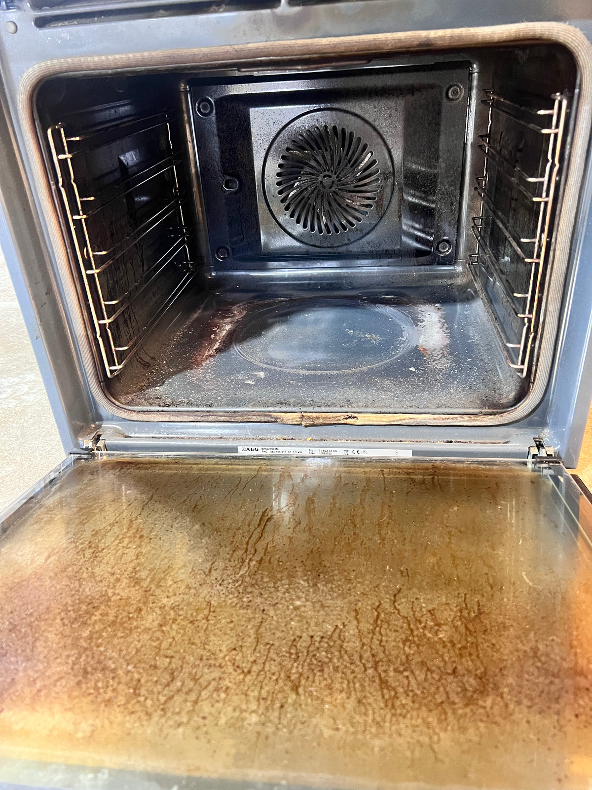 AEG Competence Wall Oven - 24 Inch