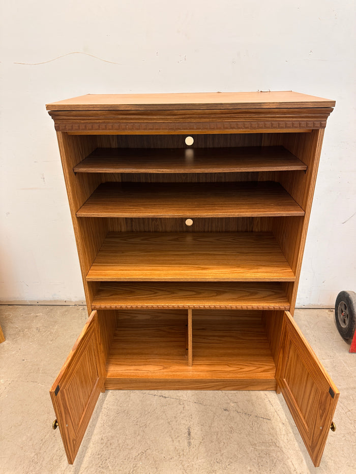 Wooden media unit
