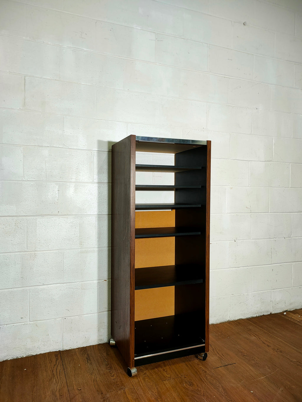 Wooden Bookcase - 5 Shelfs
