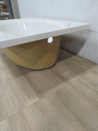 Oval Acrylic Bath Tub