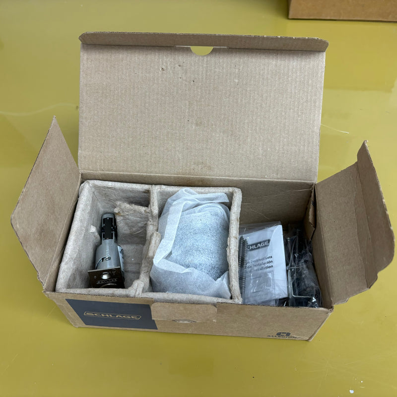 Cylinder Deadbolt B60L in Matte Black 622 and Satin Chrome 619