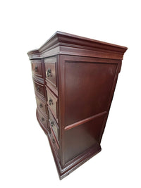 Legacy Classic Cherry-Finish 10-Drawer Dresser