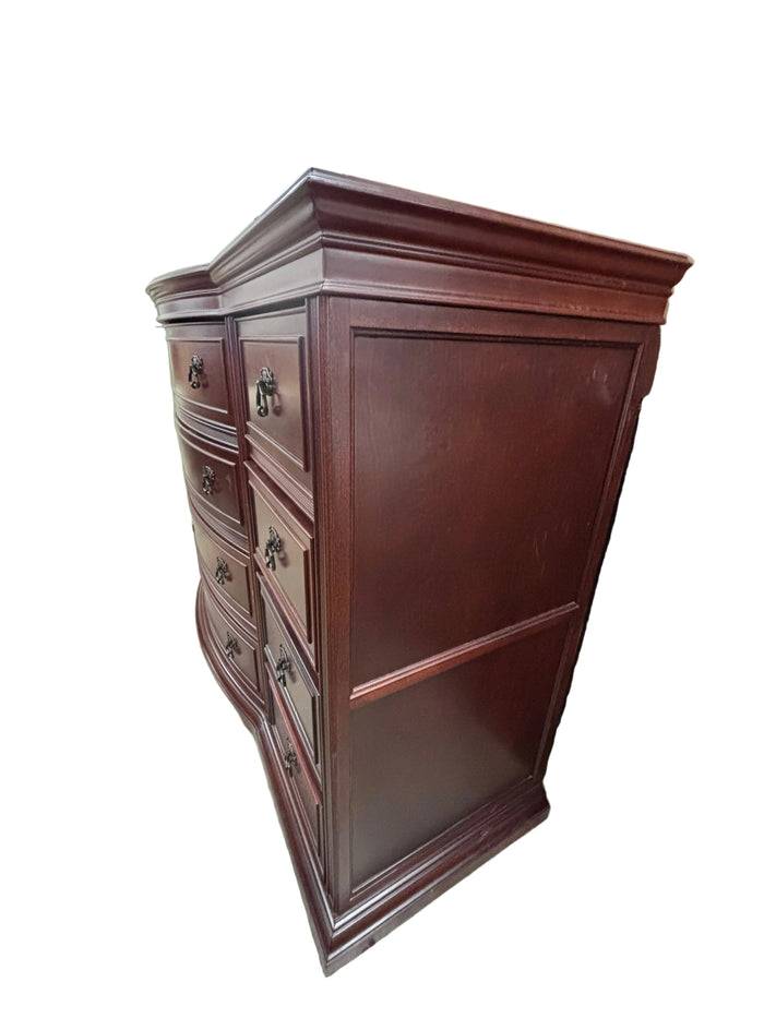 Legacy Classic Cherry-Finish 10-Drawer Dresser