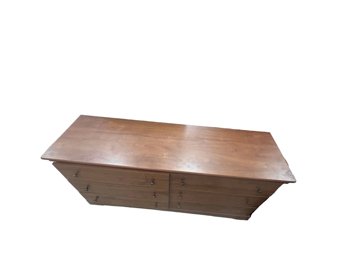 Cherry Finished Dresser w Mirror