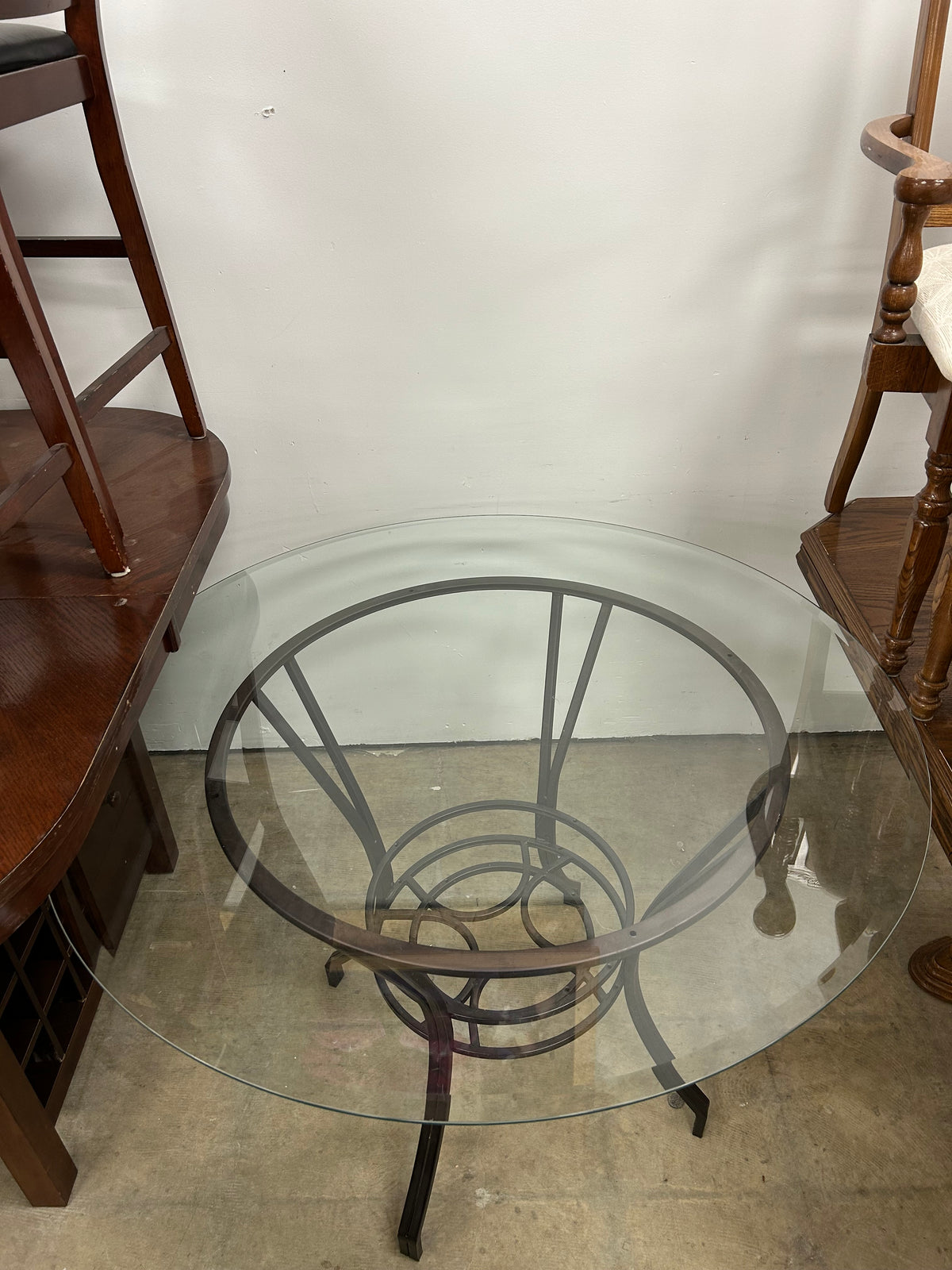 Glass-Topped Dining Table w Metal Base