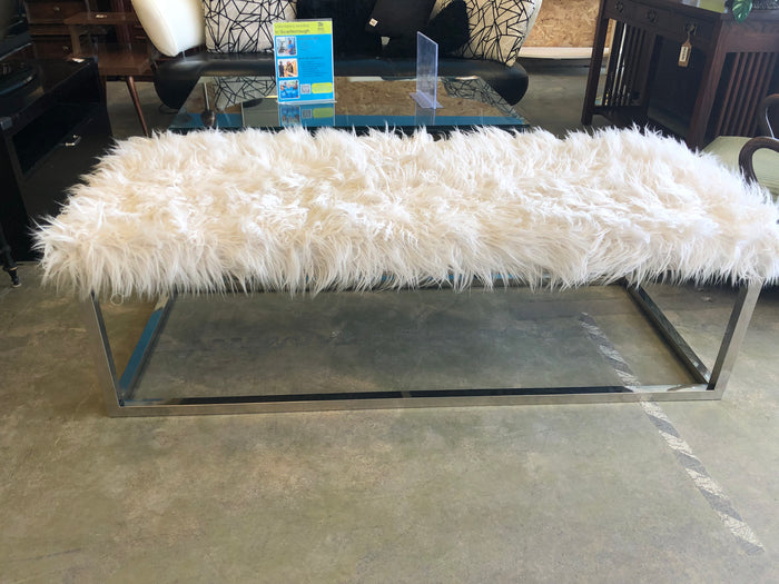 White feathered Bench