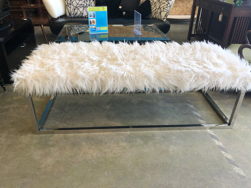 White feathered Bench
