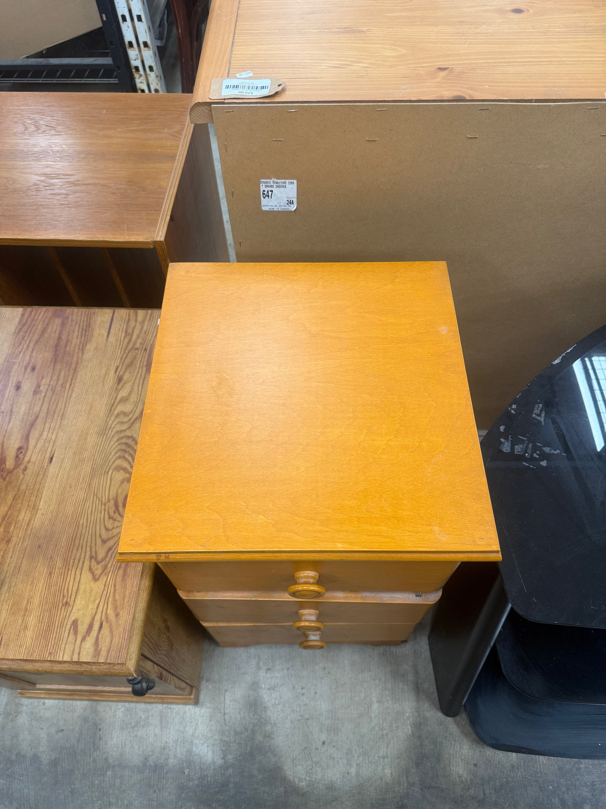 Light Honey Brown 3-Drawer Nightstand