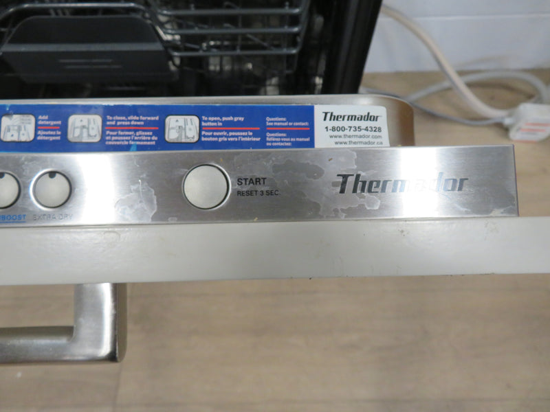Built-in Dishwasher with Cream Facia