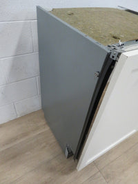 Built-in Dishwasher with Cream Facia