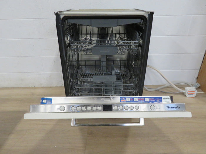 Built-in Dishwasher with Cream Facia
