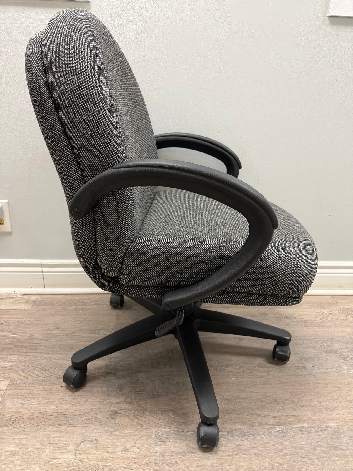 Chorus High Back Executive Chair - 4200D
