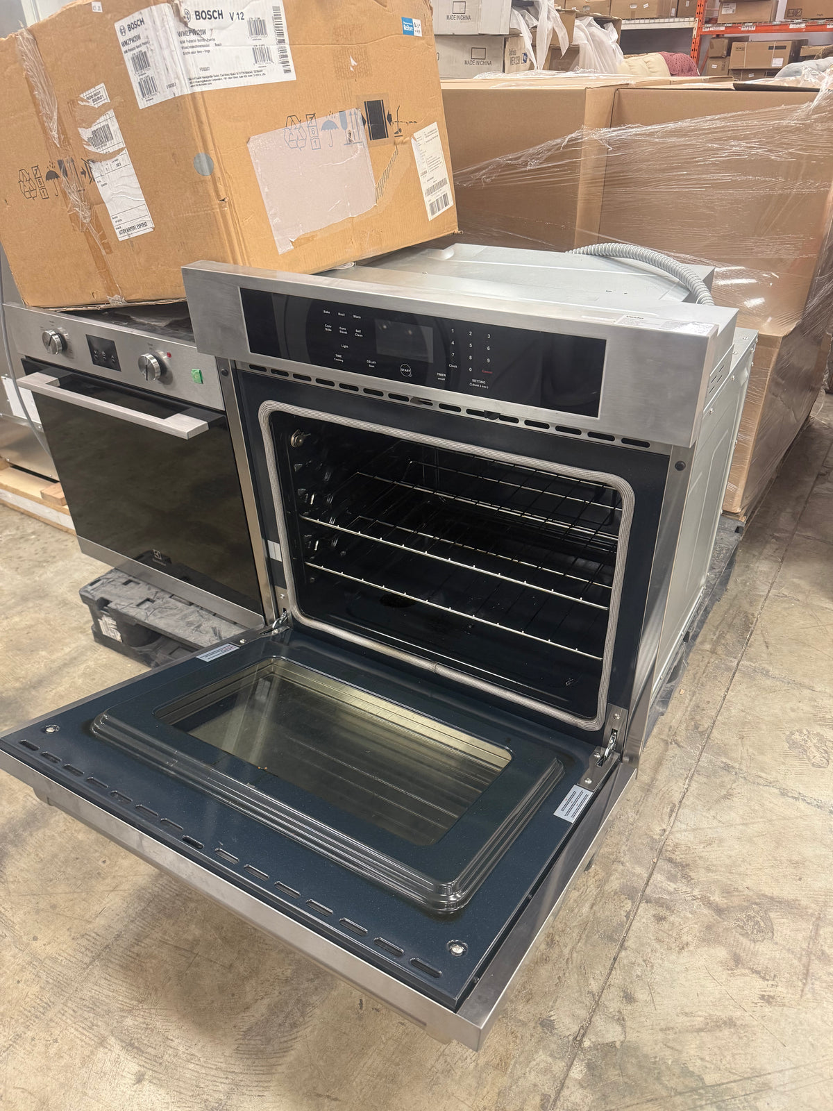 Vesta Stainless Steel Single Electric Wall Oven