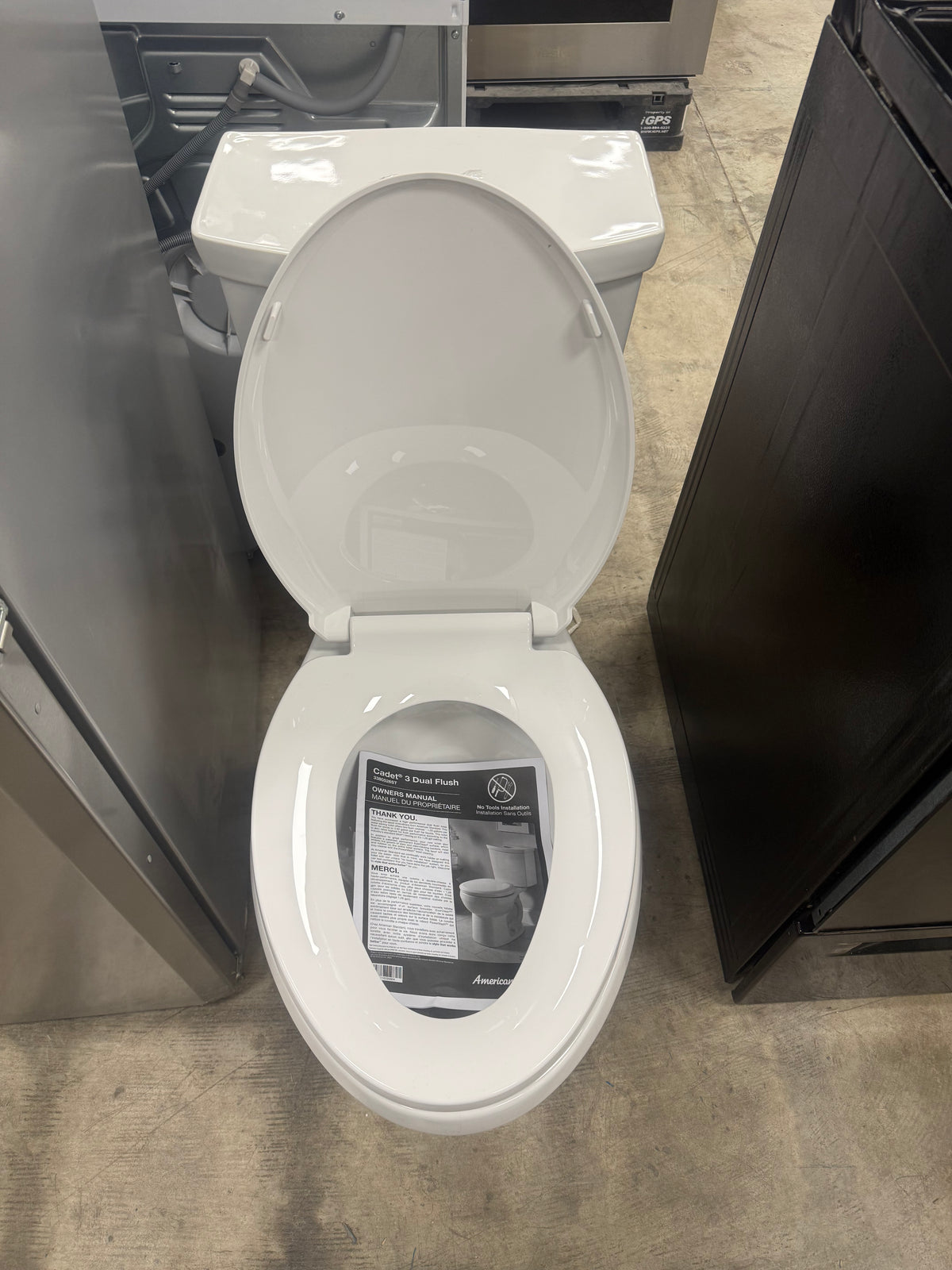 White American Standard Toilet - Cadet 3 Dual Flush
