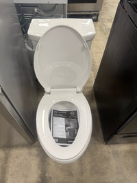 White American Standard Toilet - Cadet 3 Dual Flush