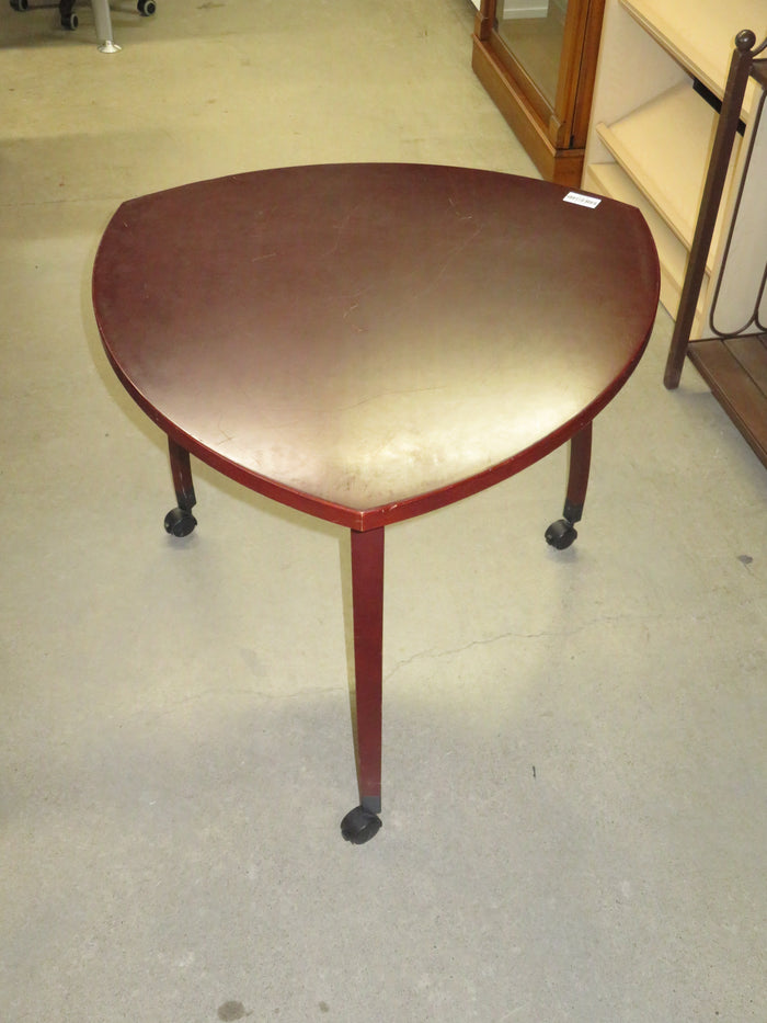 34"W Table