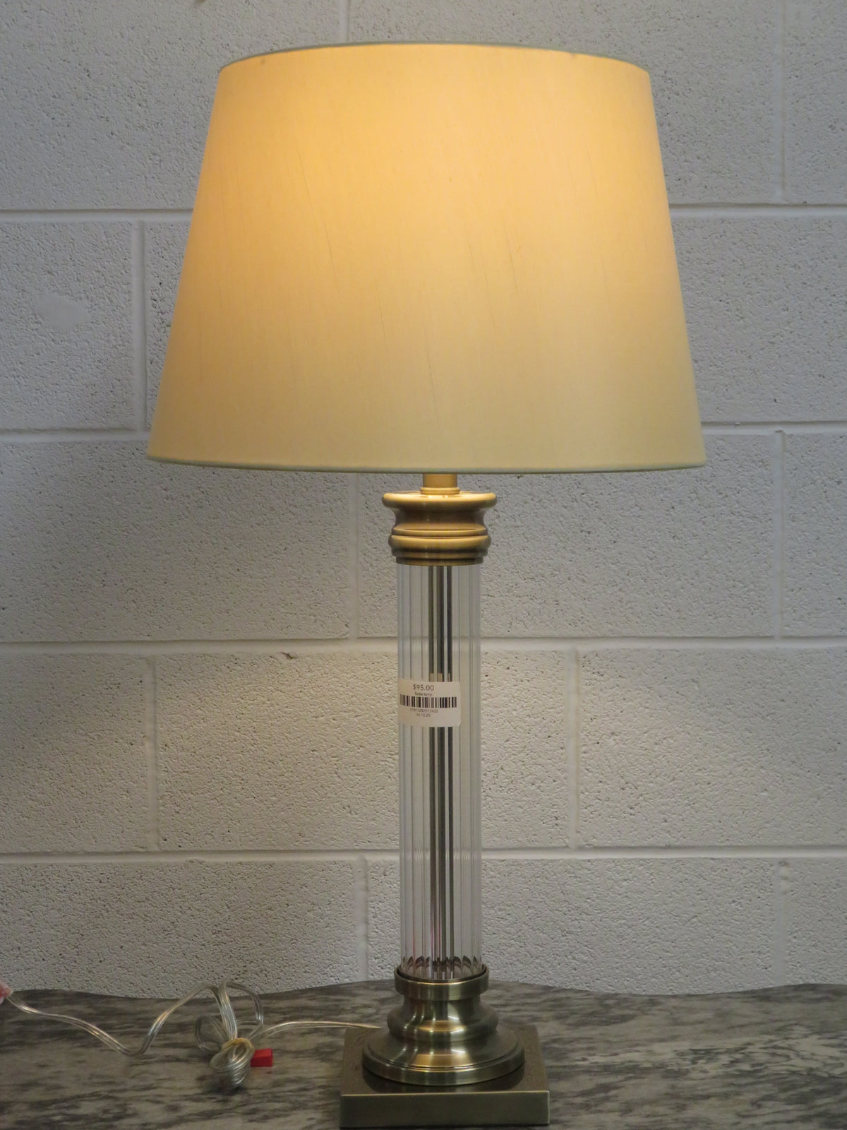 Modern Style Brass Table Lamp