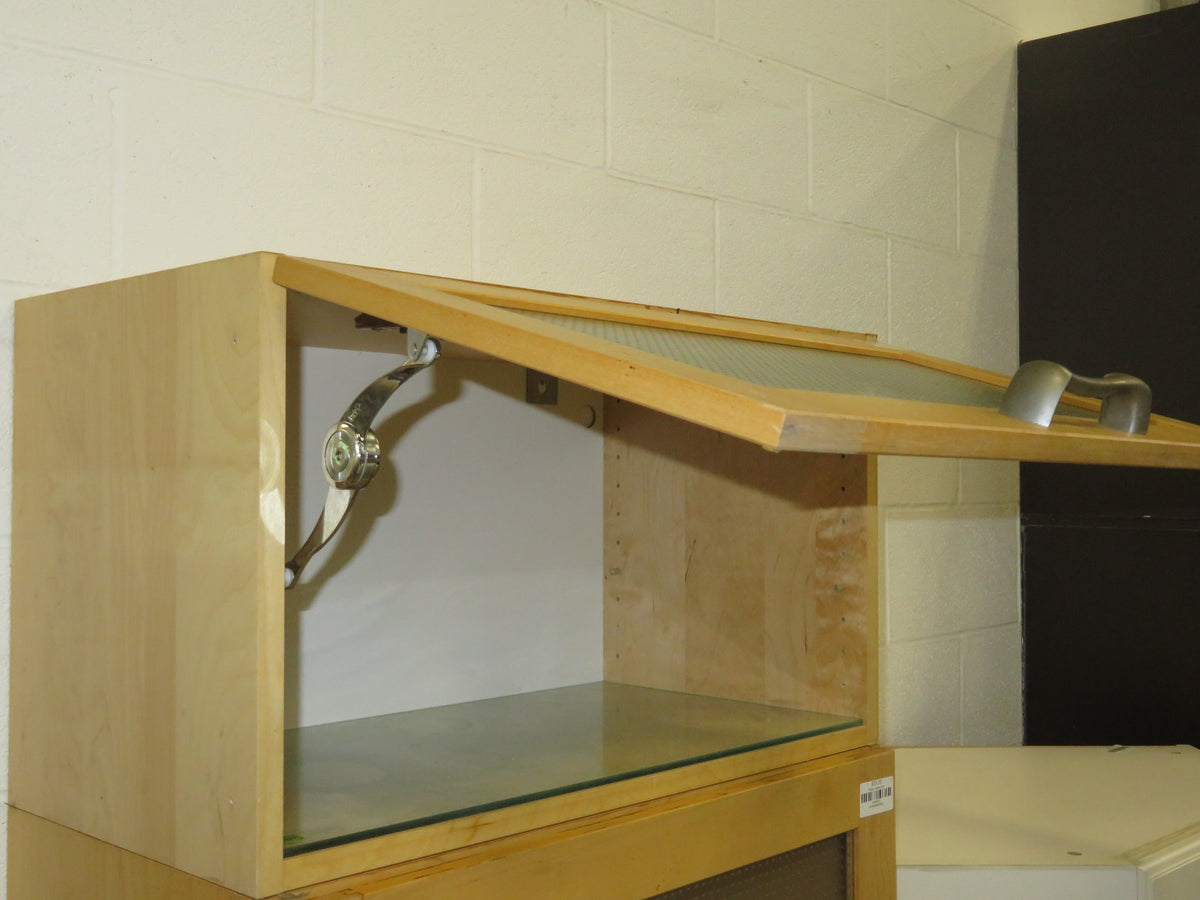 28"W Kitchen Cabinet