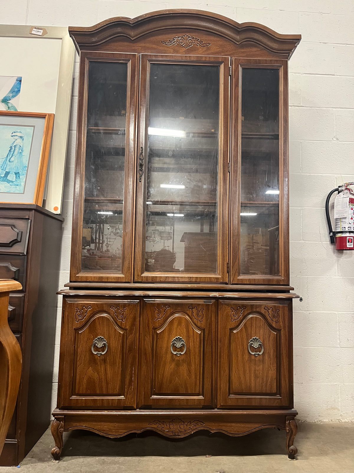 43" Glass Cabinet and Hutch