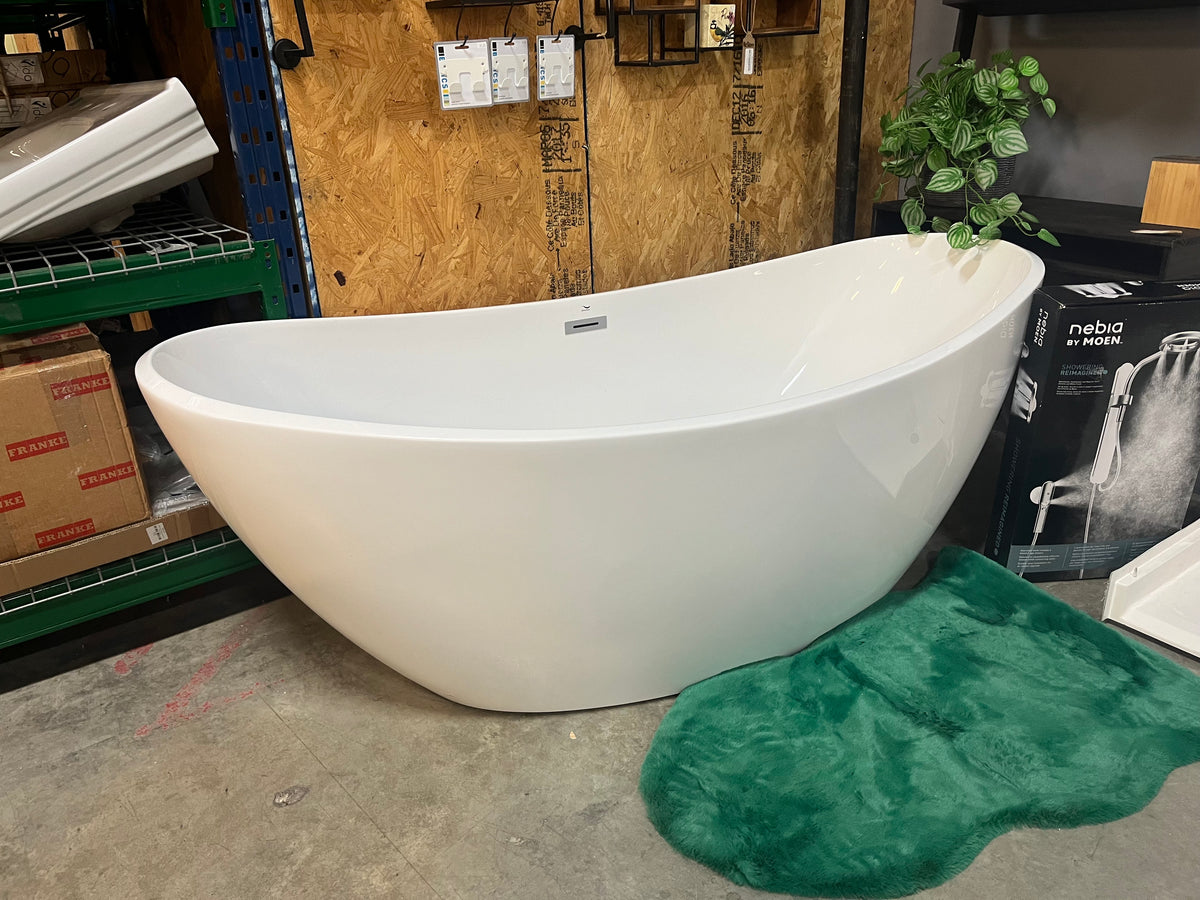 75 x 35 in Acrylic Freestanding Bathtub