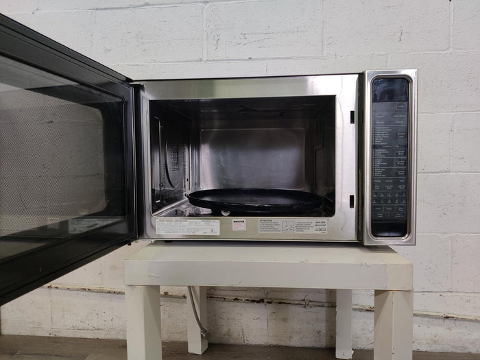 Viking Stainless Steel Convection Microwave Oven