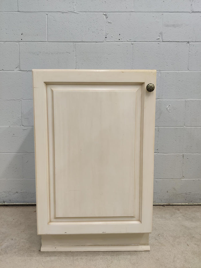 Cream Raised Panel Lower Cabinet - Left
