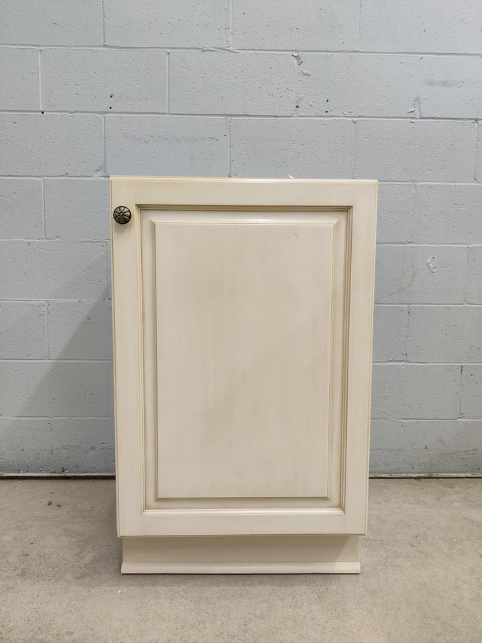 Cream Raised Panel Lower Cabinet - Right