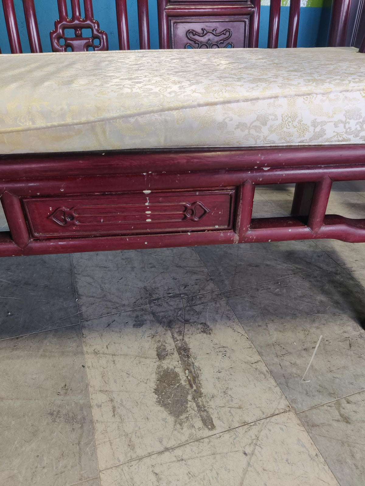 Asian Style Red Bench – Habitat ReStore GTA