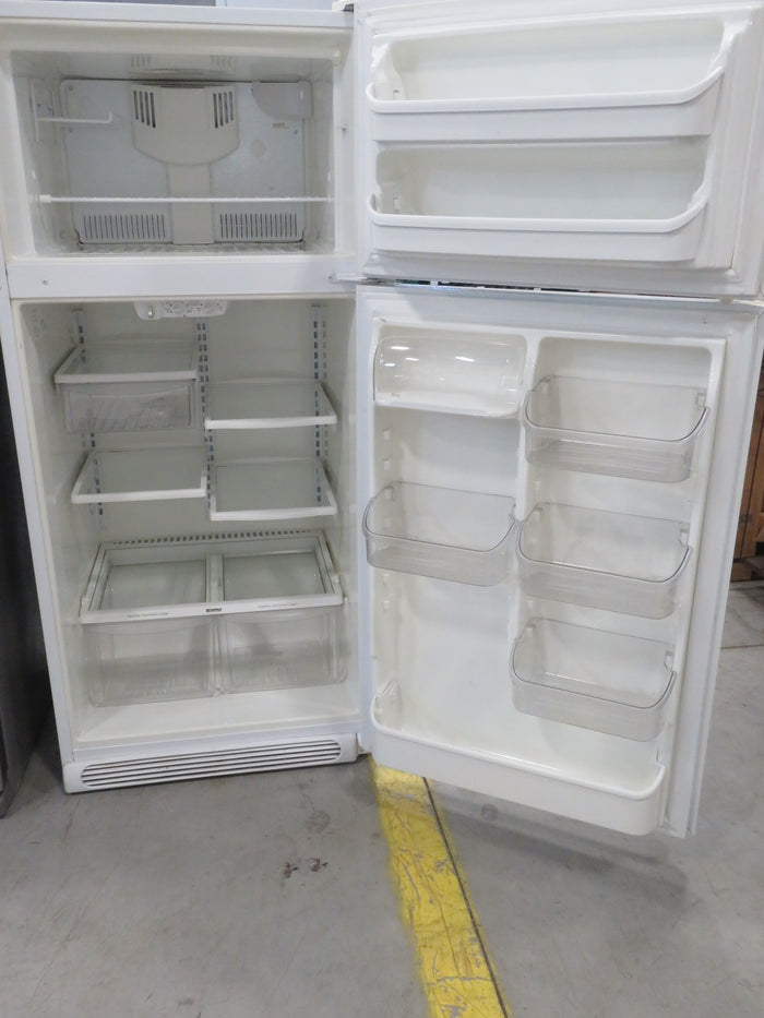 31"W Kenmore Fridge