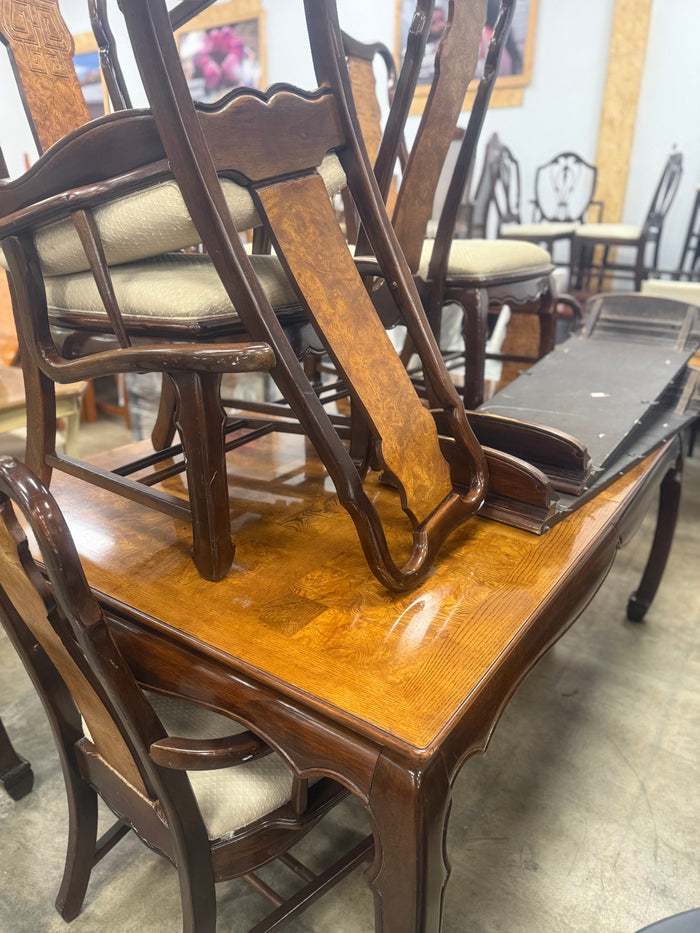 Chinese Chippendale-Styled Wooden Dining Set