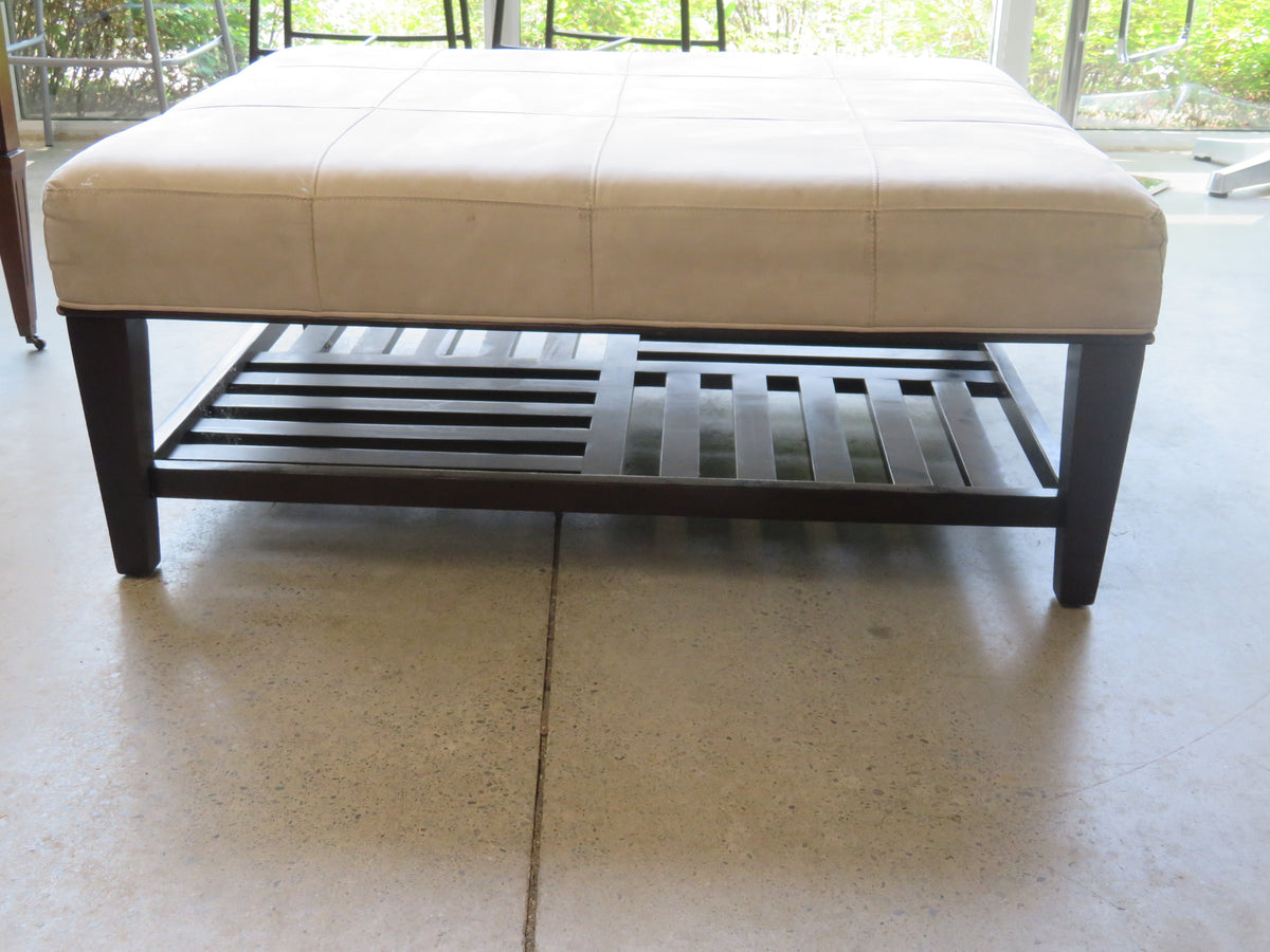 44"W Ottoman